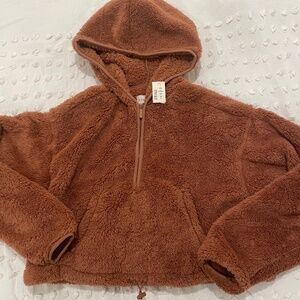 Aeropostale fluffy quarter womans hoodie S